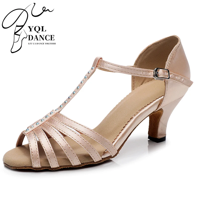 

Woman T-strap Latin Dance Shoes for Girls Nude Bachata Salsa Dancing Shoes Women Soft Bottom Crystal Latino Pratice Shoes Kids