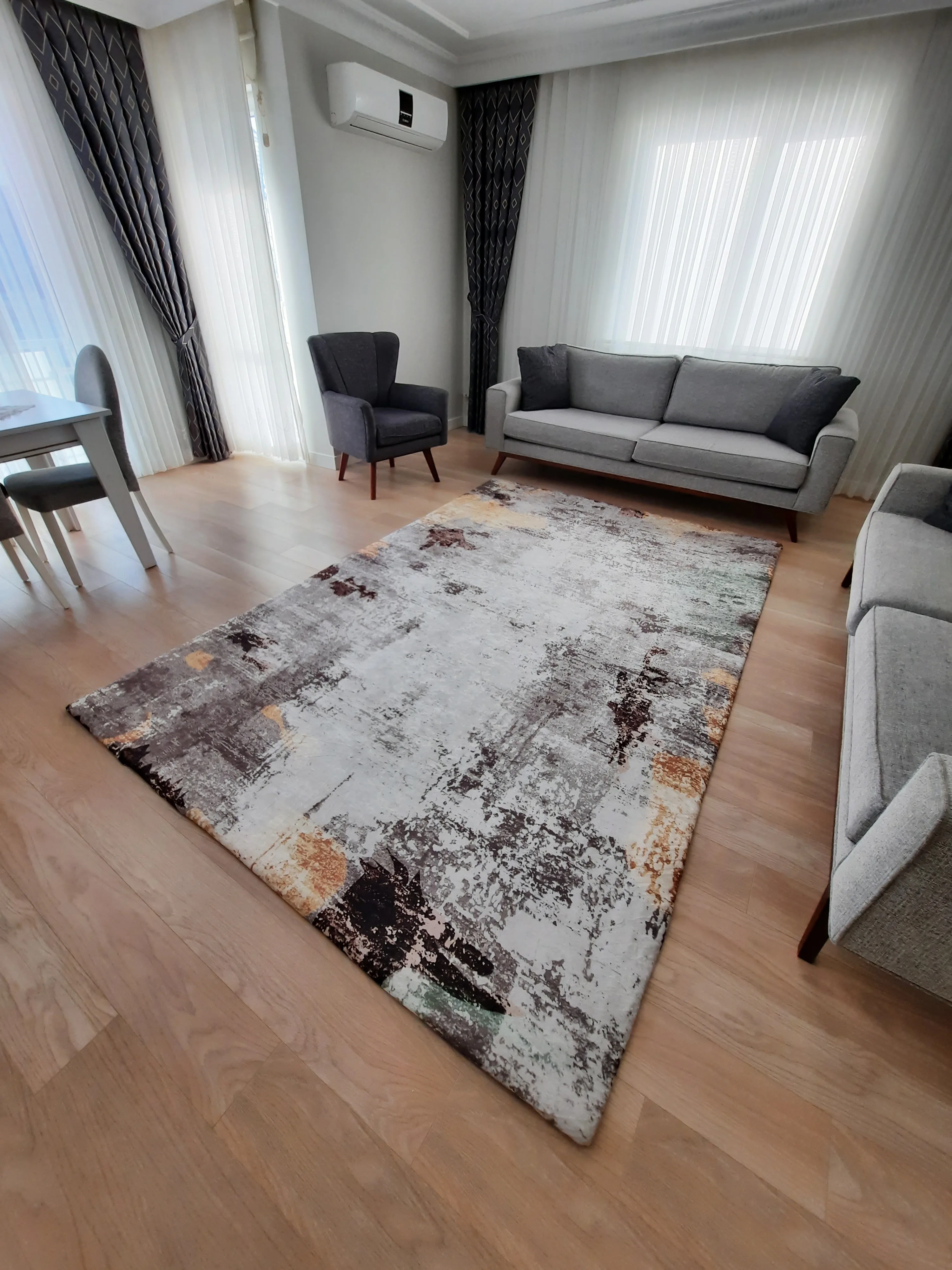 Декоративный ковер, защитный чехол для коврового покрытия, универсальная искусственная цифровая печать, мягкая текстура, производство Турции
Декоративный ковер, защитный чехол для коврового покрытия, универсальная искусственная цифровая печать, мягкая текстура, производство Турции