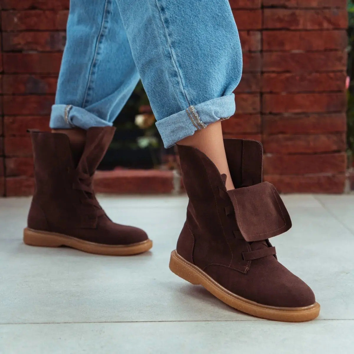 Sandy Quality Faux Leather Suede Flat Sole Lace-Up Women's Boots Poshnmore Brown Beige Stone Black Tan Winter Shoes
Sandy Quality Faux Leather Suede Flat Sole Lace-Up Women's Boots Poshnmore Brown Beige Stone Black Tan Winter Shoes