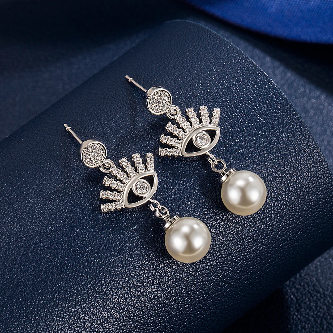 High Quality Zircon Earrings for Women Long Pearl Droplets Earrings 2024 New Fashion Grace Girls Party Jewelry Accessories
High Quality Zircon Earrings for Women Long Pearl Droplets Earrings 2024 New Fashion Grace Girls Party Jewelry Accessories