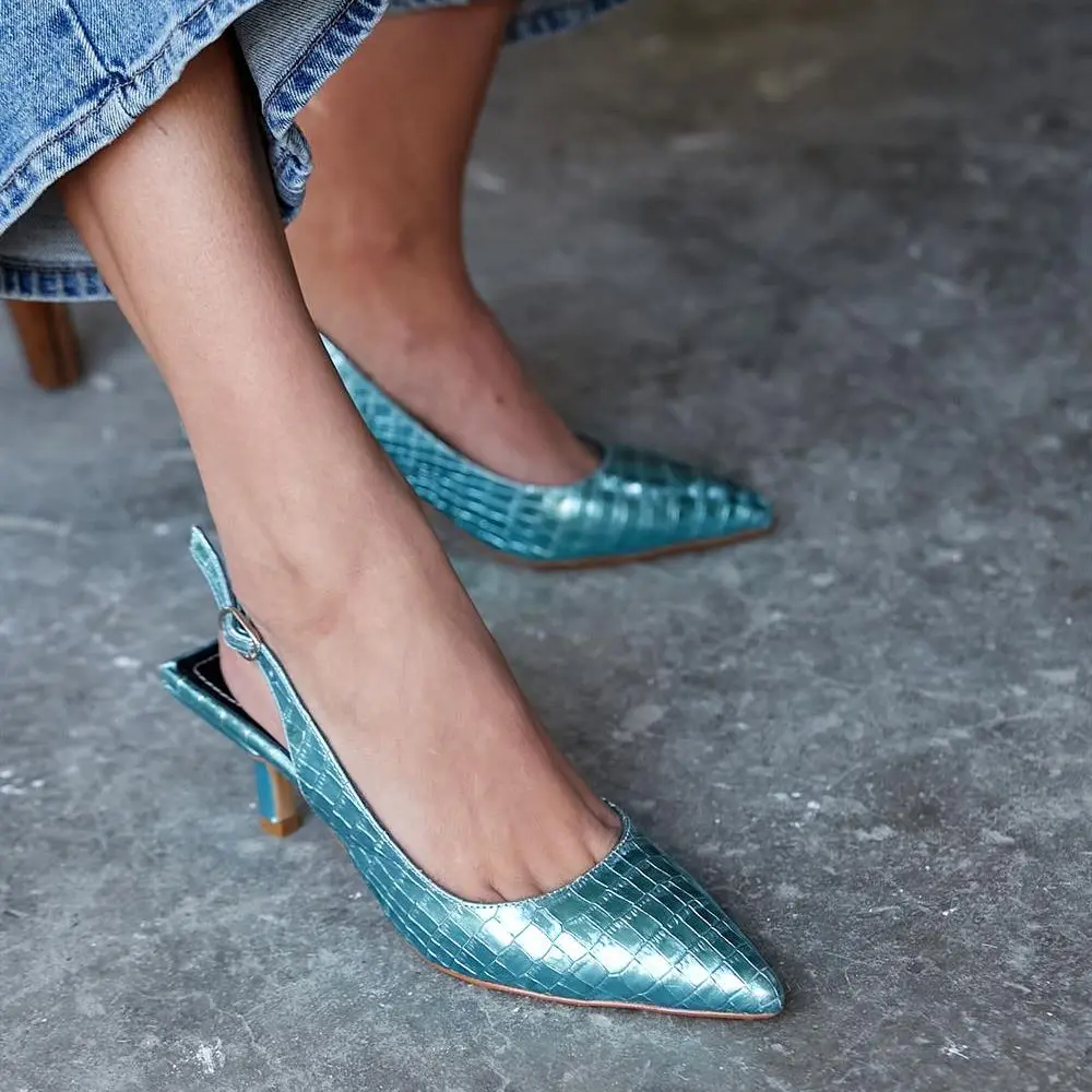 Forest Genuine Leather Slim Heel Crocodile Metallic Turquoise Smoked Gold Shoes Poshnmore Open Back Sandals Square Sole
Forest Genuine Leather Slim Heel Crocodile Metallic Turquoise Smoked Gold Shoes Poshnmore Open Back Sandals Square Sole