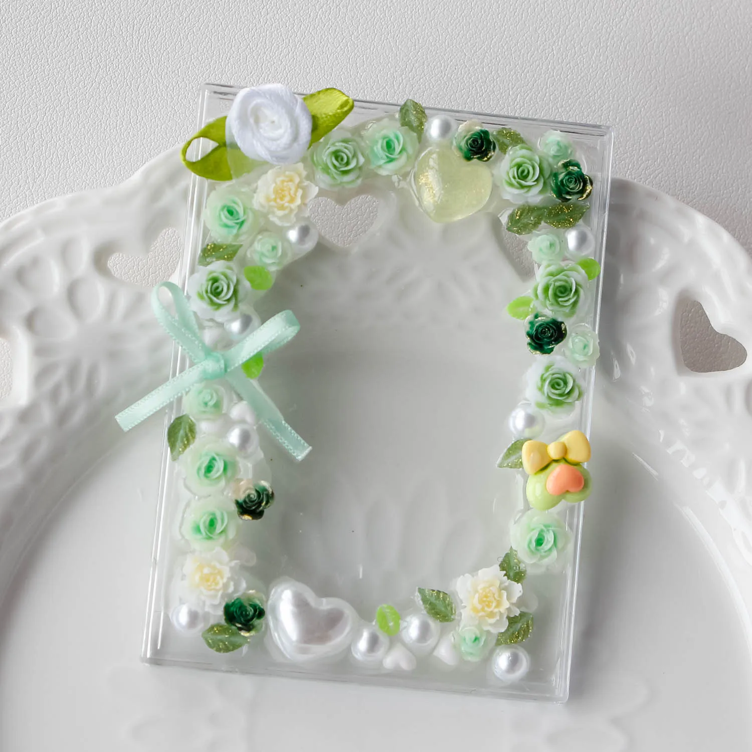 Photocard Case Diamond 3 Inch Card Holder ID Card Display Kpop Card Protectors Acrylic Small Card Collection School Stationery
Photocard Case Diamond 3 Inch Card Holder ID Card Display Kpop Card Protectors Acrylic Small Card Collection School Stationery