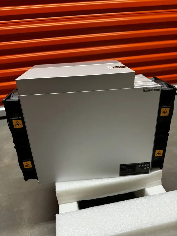 1 BUY 3 GET 2 FREE Used Bitmain Antminer S21 200th/s 3500W BTC Miner With Warranty!Used Bitmain Antminer S21 200th/s 3500W BTC
1 BUY 3 GET 2 FREE Used Bitmain Antminer S21 200th/s 3500W BTC Miner With Warranty!Used Bitmain Antminer S21 200th/s 3500W BTC