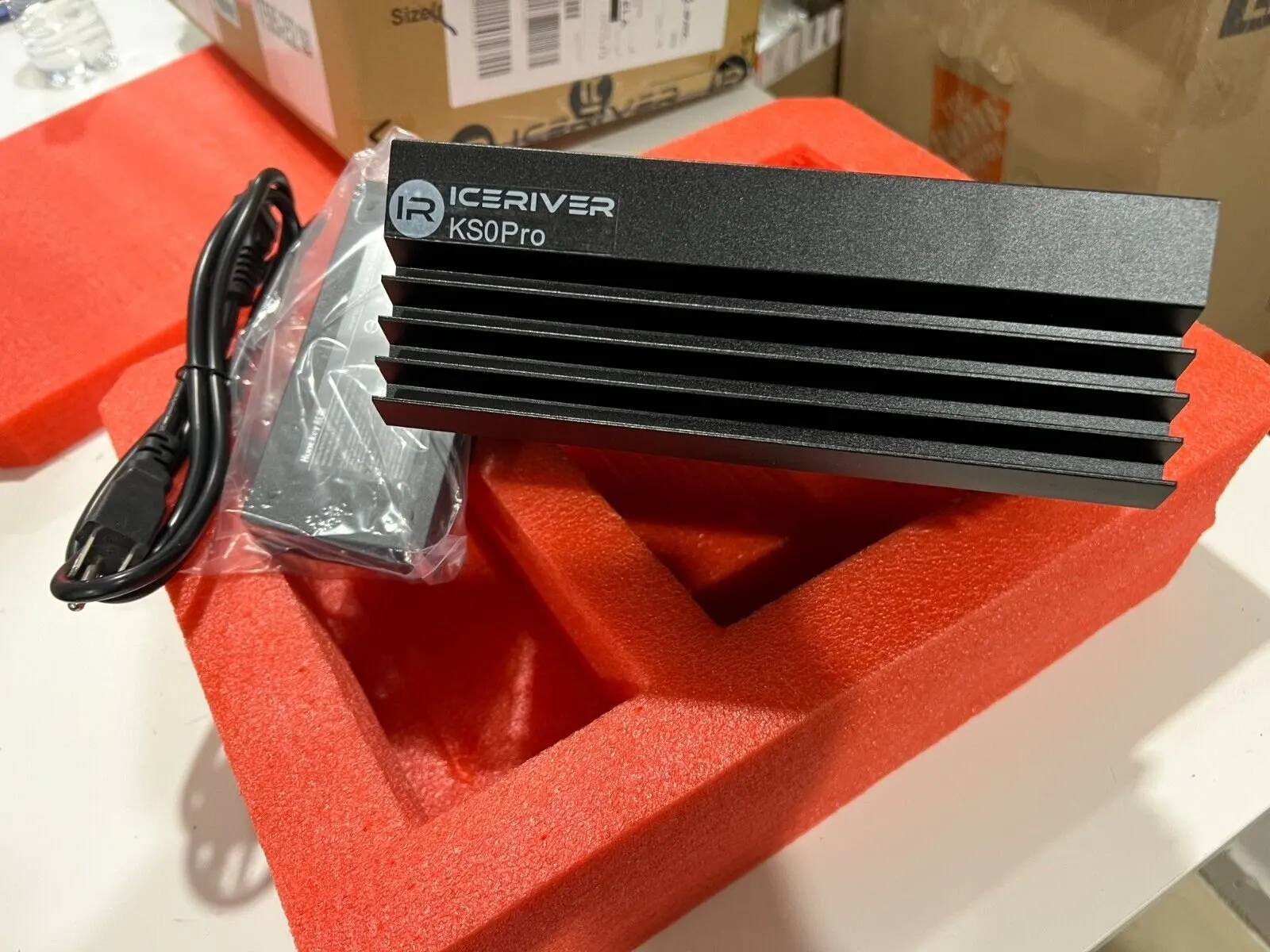 Флэш-продажа на ICERIVER KAS KS0 PRO 200GH (PSU включен) в наличии, оплата со склада ЕС только через криптовалюту
Флэш-продажа на ICERIVER KAS KS0 PRO 200GH (PSU включен) в наличии, оплата со склада ЕС только через криптовалюту