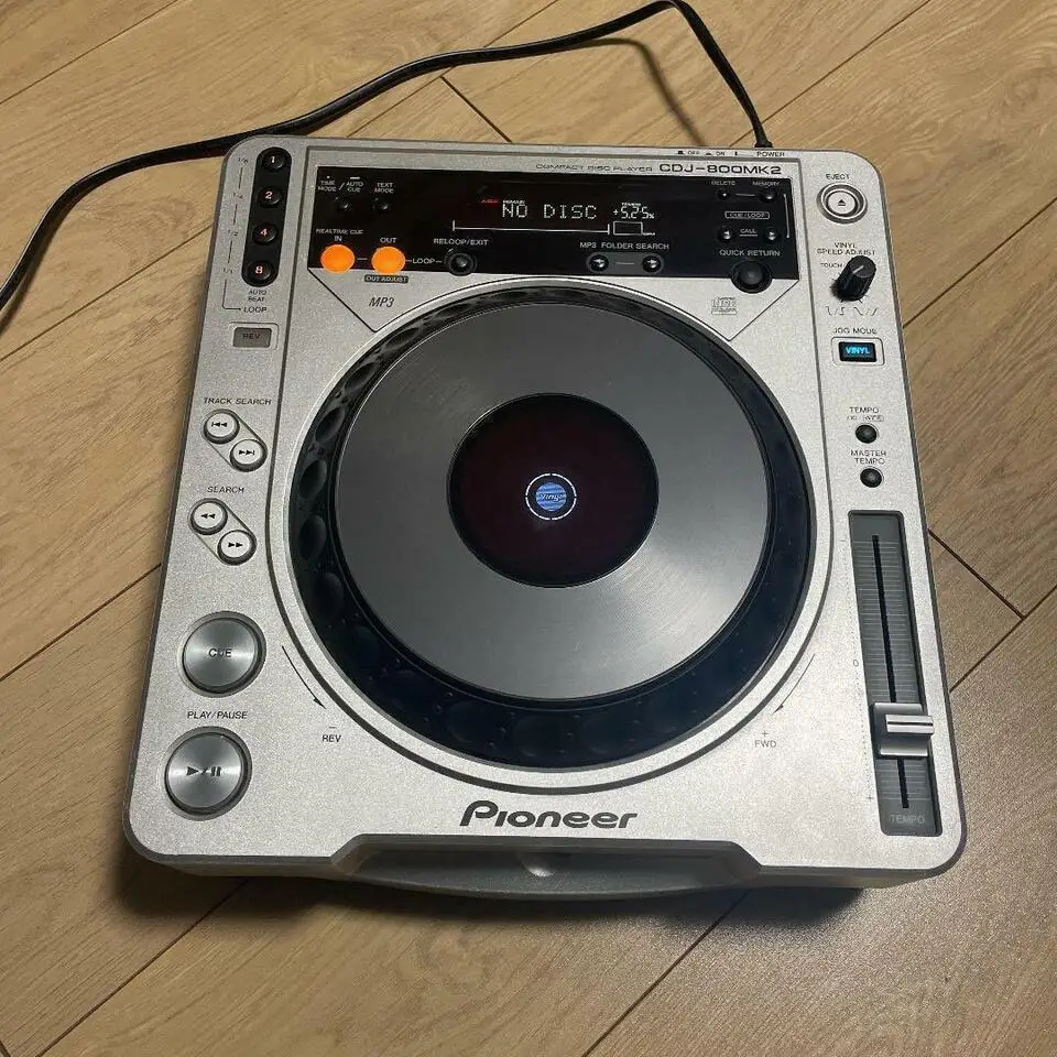 

100% SALES Pioneer CDJ800 MK2 DJ Turntable CD MP3 / Digital Media Player