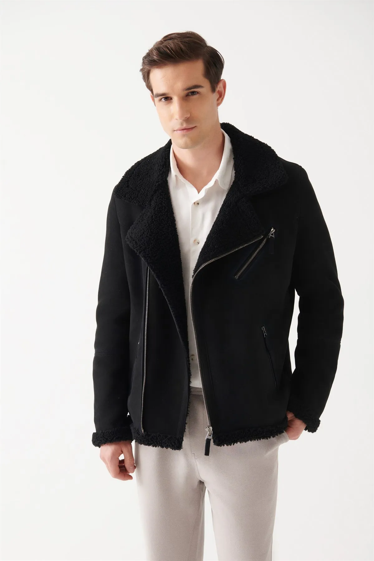 Men's Black Sheepskin Leather Jacket Genuine Sheepskin Winter Coat New Season Handwork Quality Elegant Keeps Warm Fur Biker
Men's Black Sheepskin Leather Jacket Genuine Sheepskin Winter Coat New Season Handwork Quality Elegant Keeps Warm Fur Biker
