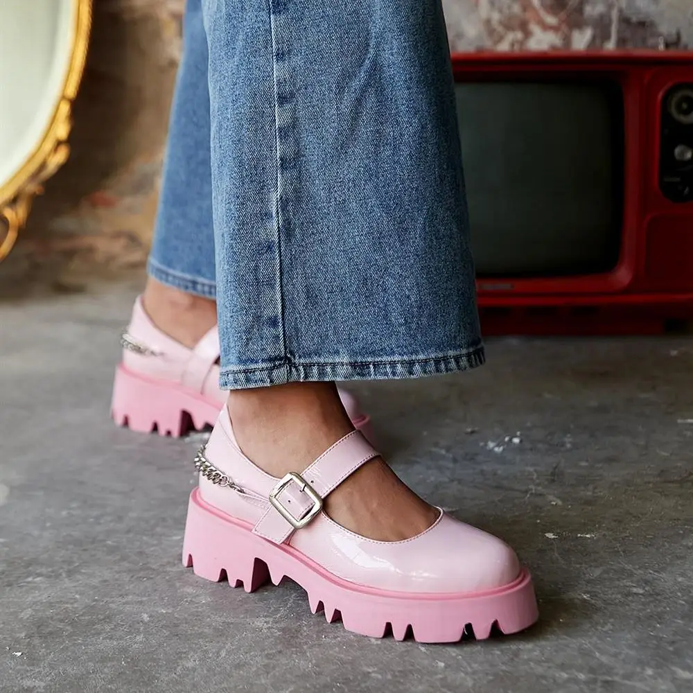 Boby Flat Platform Lightweight Eva Sole Chain Detailed Strap Mary Jane Shoes Poshnmore Beige Pink Black Casual Shoes Oxford Loa
Boby Flat Platform Lightweight Eva Sole Chain Detailed Strap Mary Jane Shoes Poshnmore Beige Pink Black Casual Shoes Oxford Loa