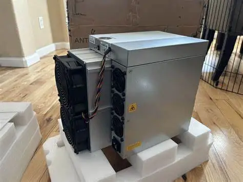 AY BUY 4, получите 2 бесплатных нового Bitmain Antminer S21 195TH/S 3412 Вт, Биткоин-Майнер Asic, Крипто-Майнер
AY BUY 4, получите 2 бесплатных нового Bitmain Antminer S21 195TH/S 3412 Вт, Биткоин-Майнер Asic, Крипто-Майнер