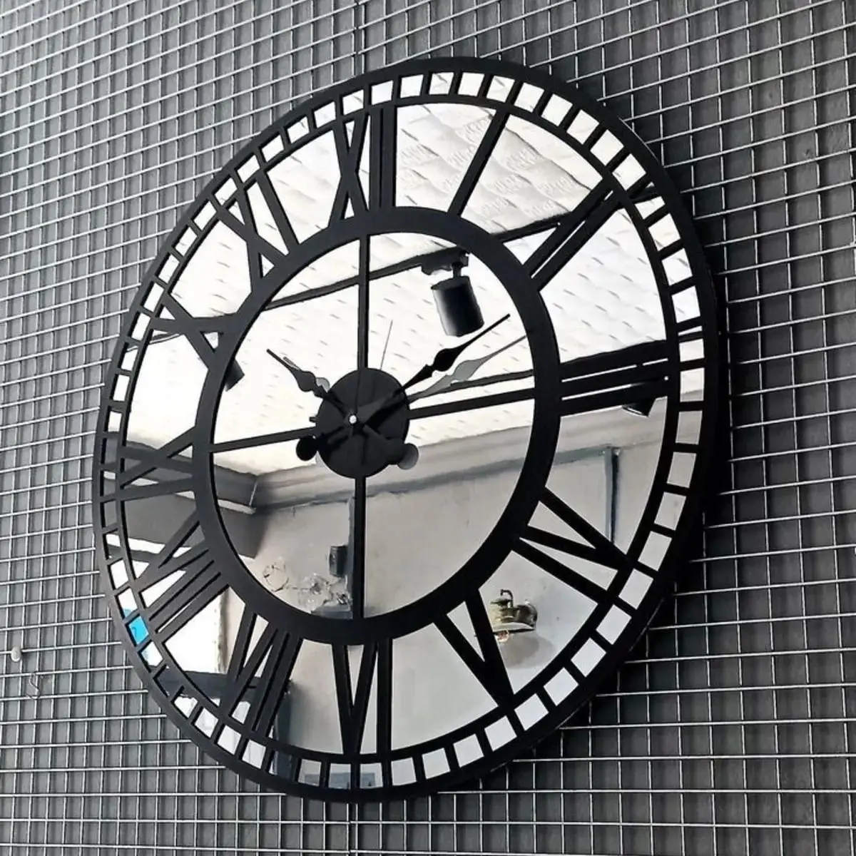 3D Real Mirrored Wall Clock Silent Luxury Silver and Black Home Bedroom Living Room Decoration Art
3D Real Mirrored Wall Clock Silent Luxury Silver and Black Home Bedroom Living Room Decoration Art