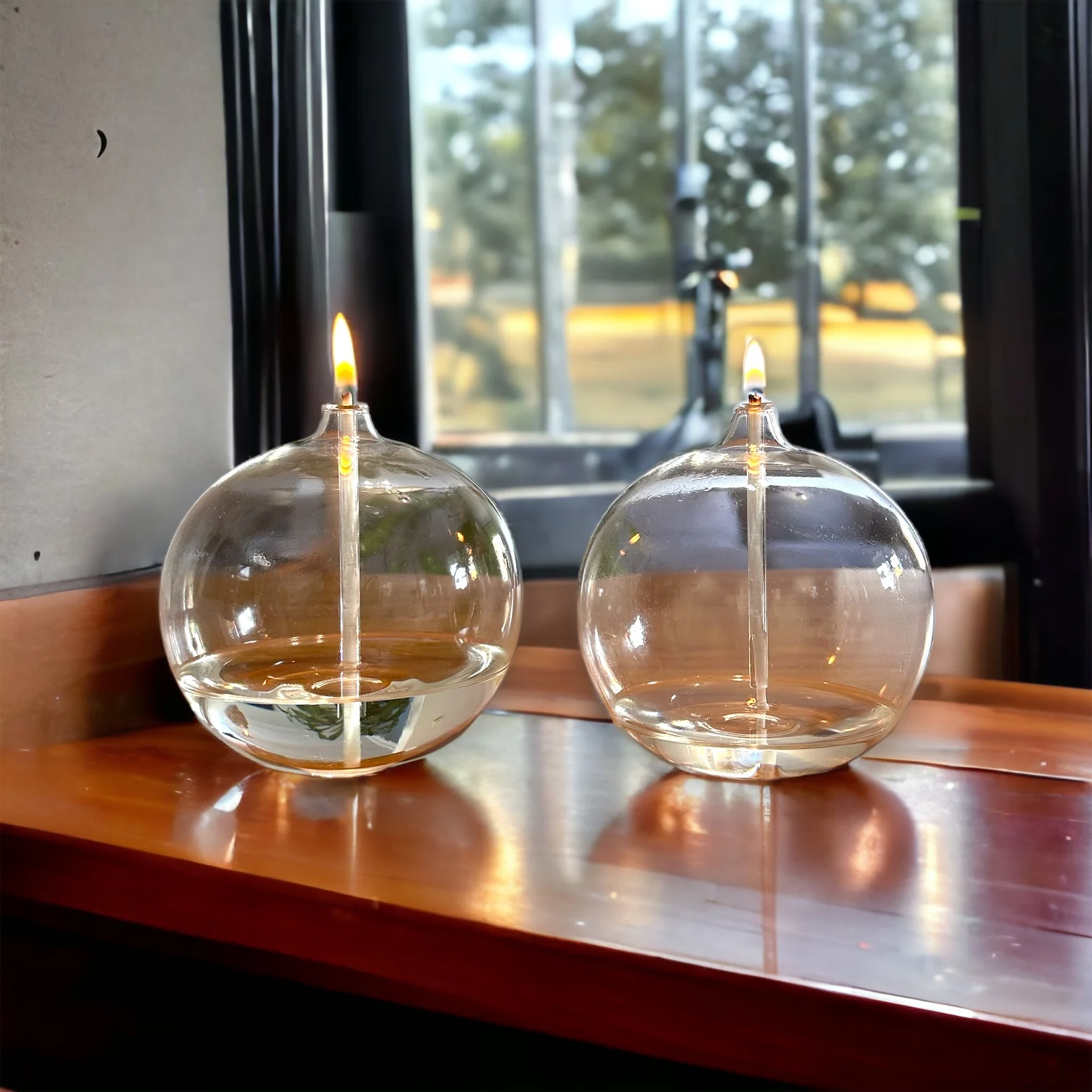 2pcs Balloon Glass Oil Lamp Set Decorative Clear Glass Oil Lamp Handmade Glass Candle Bathroom Decor Modern Table Lamp New
2pcs Balloon Glass Oil Lamp Set Decorative Clear Glass Oil Lamp Handmade Glass Candle Bathroom Decor Modern Table Lamp New