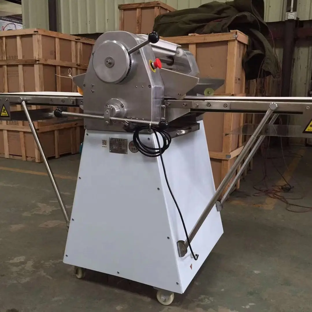 Gobege Q50Dough Sheeter 220V Bread Bakery Equipment Table Dough Pressing Roll Machine Pastry Machine
Gobege Q50Dough Sheeter 220V Bread Bakery Equipment Table Dough Pressing Roll Machine Pastry Machine