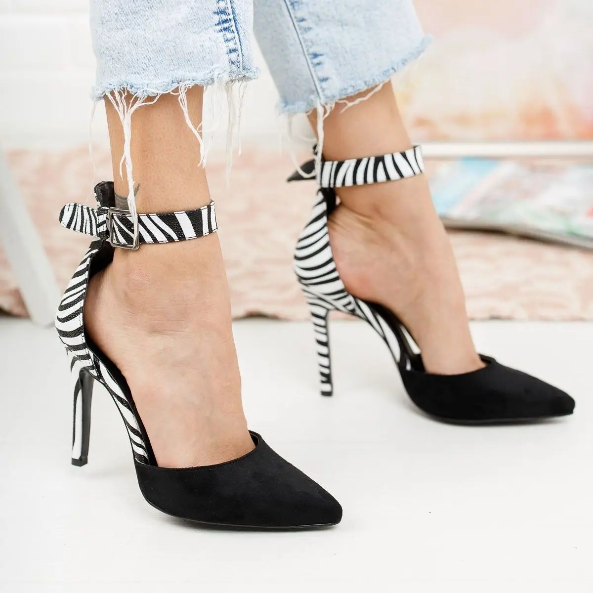 Sage High Heels Quality Faux Leather Patent Leather Satin Ankle Strap Heeled Shoes Poshnmore Black White Zebra Nude Silver Sanda
Sage High Heels Quality Faux Leather Patent Leather Satin Ankle Strap Heeled Shoes Poshnmore Black White Zebra Nude Silver Sanda