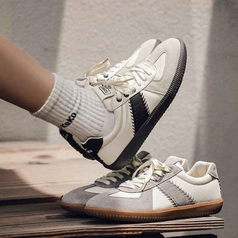 Casual Sports Sneakers for Men, Running Shoes, Vintage German Training Feetwear for Outdoor Walking, Baseball
Casual Sports Sneakers for Men, Running Shoes, Vintage German Training Feetwear for Outdoor Walking, Baseball