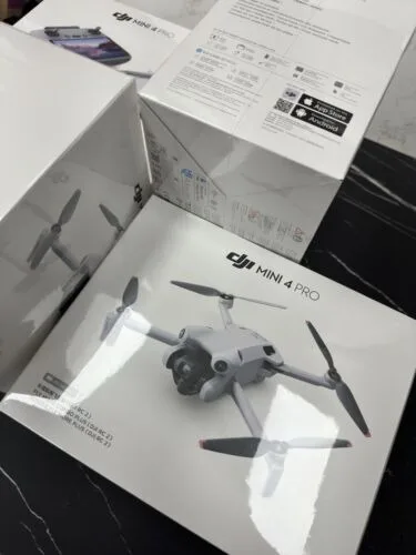Новые распродажи DJI Mini 4 Pro Fly More Combo Plus (DJI RC 2) с батарейками 3 Plus
Новые распродажи DJI Mini 4 Pro Fly More Combo Plus (DJI RC 2) с батарейками 3 Plus
