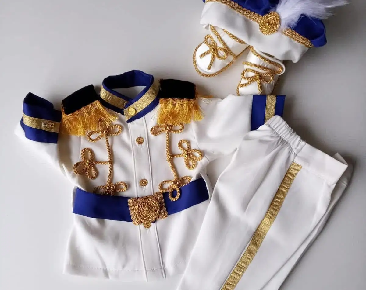 

Kids Prince Charming Costume for Children Halloween Cosplay The King Costumes Fantasia Boys Birthday Party Cosplay Clothing Set