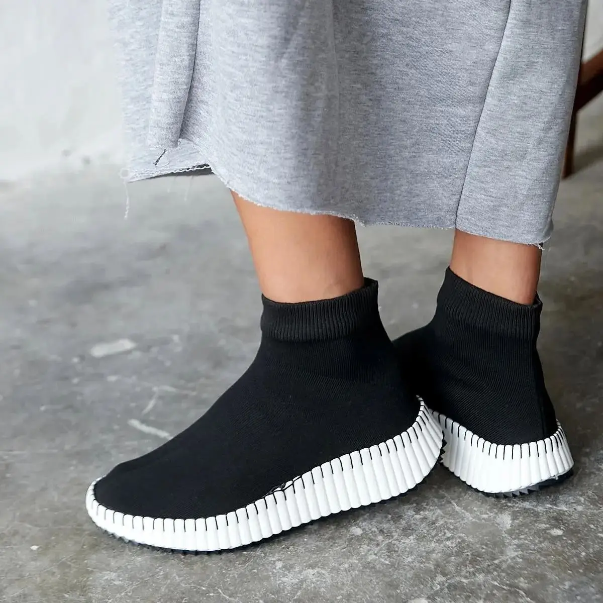 Baxia INNER Quality Faux Leather Outside Knitwear Stretch Thick Lightweight White Sole Shoes Black Mink Color Comfortable Sneake
Baxia INNER Quality Faux Leather Outside Knitwear Stretch Thick Lightweight White Sole Shoes Black Mink Color Comfortable Sneake