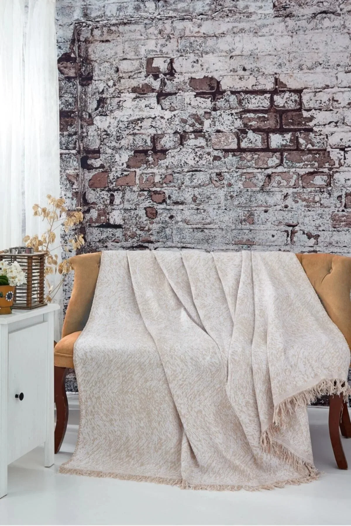 FAİEND HOME Luxury Patterned Armchair - Sofa Cover. With 80% Cotton And 20% Polyester Content, Doesn 'T Sweat. 170 X220 CM
FAİEND HOME Luxury Patterned Armchair - Sofa Cover. With 80% Cotton And 20% Polyester Content, Doesn 'T Sweat. 170 X220 CM