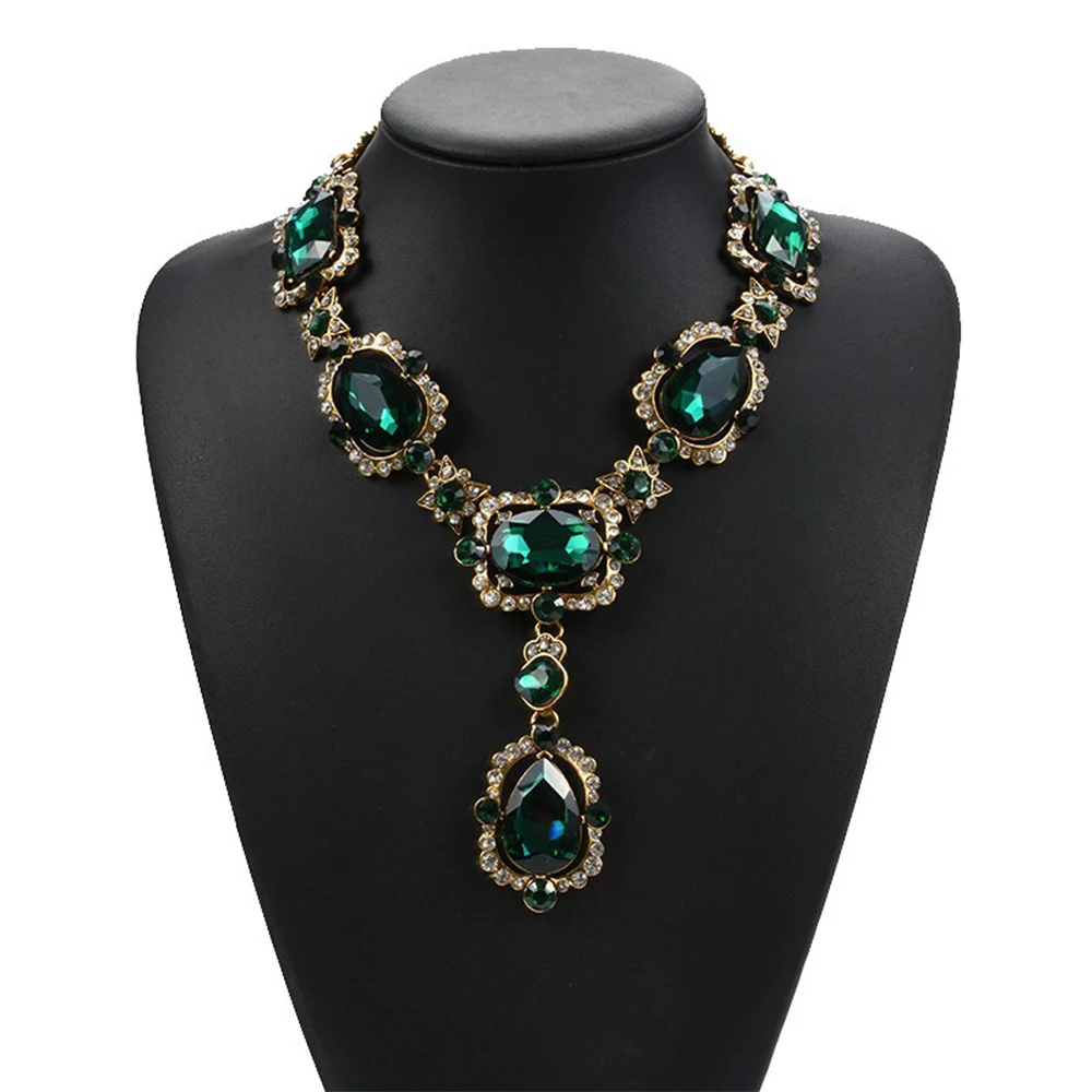 

Victorian Jewelry Luxury Runway Wedding Bridal Accessories Red Green Emerald Crystal Rhinestone Bib Statement Necklace for Women