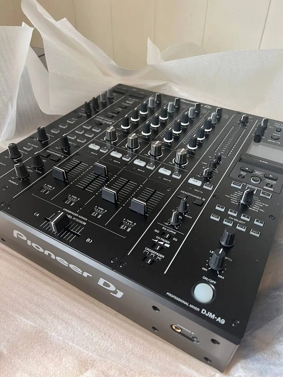 

HOT SALES Pioneer DJM A9 DJ Mixer 4 Channel ( DJM 900 NXS2 Upgrade ) - Brand New In Box