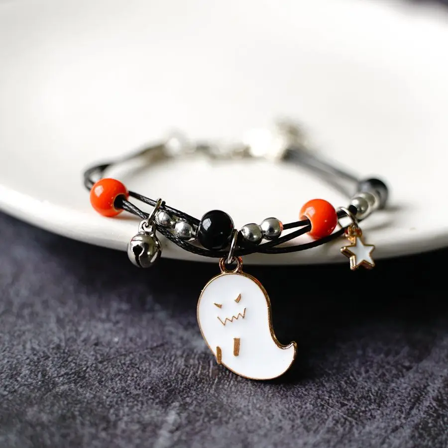 2023 New Orange Hat Pumpkin Bracelet for Men and Women Halloween with Strange and Retro Ghost Punk Hand Chain in Festival
2023 New Orange Hat Pumpkin Bracelet for Men and Women Halloween with Strange and Retro Ghost Punk Hand Chain in Festival