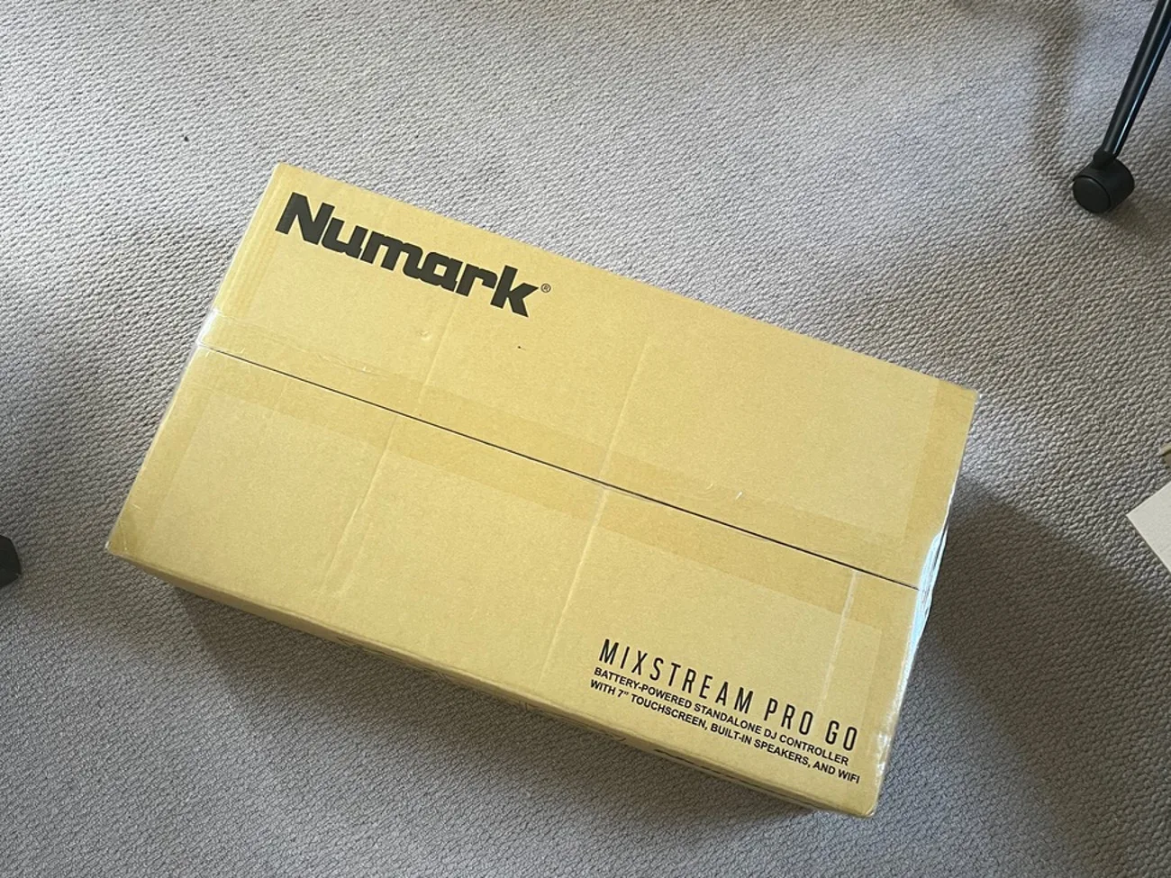 Лучшее предложение! Автономный DJ-контроллер Numark Mixstream Pro Go на батарейках
Лучшее предложение! Автономный DJ-контроллер Numark Mixstream Pro Go на батарейках