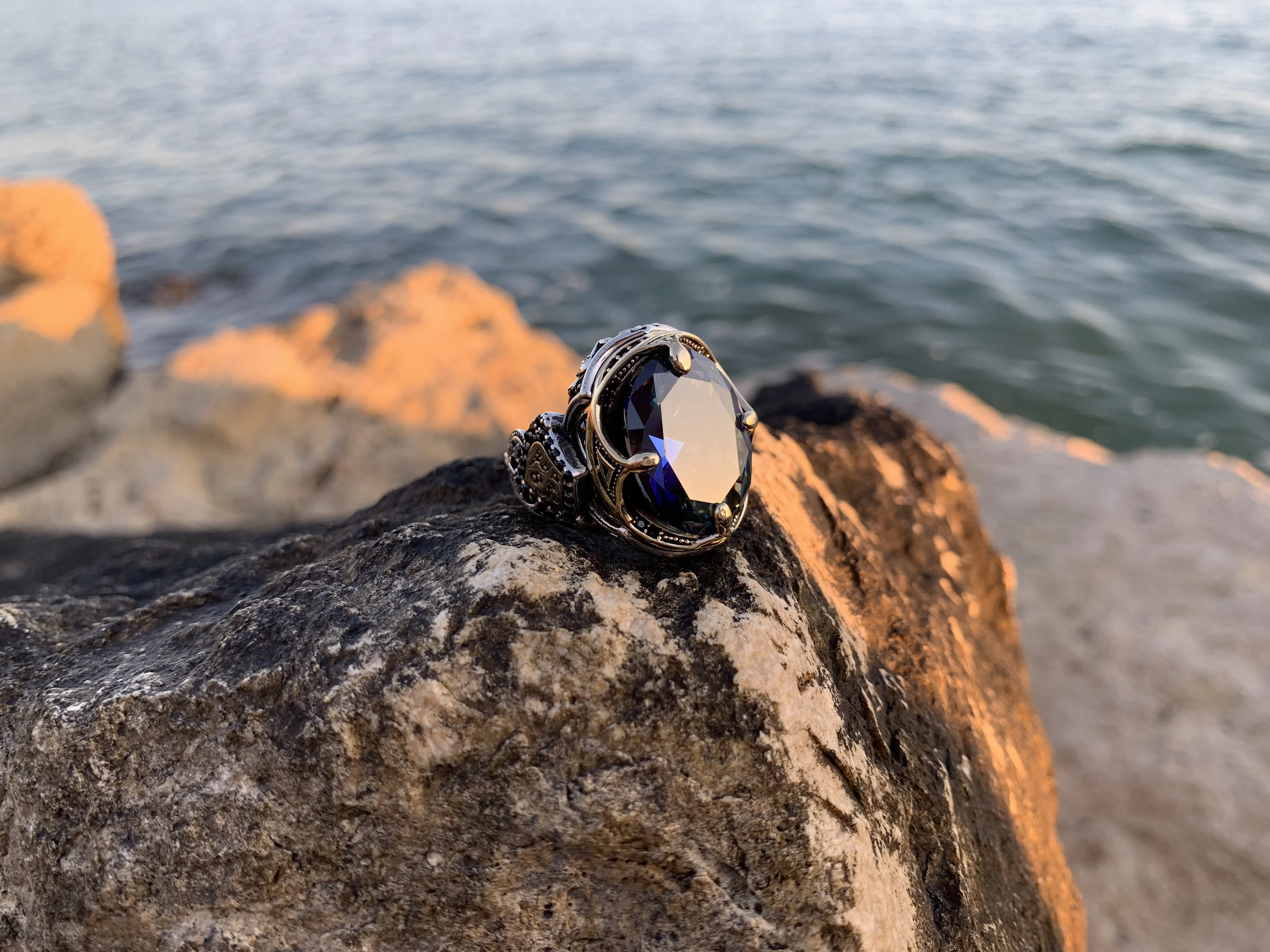 Sultan Series - Special Desing Silver Ring With Mystic Topaz Stone Fashion Turkish Premium Quality Handmade Jawelery, gift,
Sultan Series - Special Desing Silver Ring With Mystic Topaz Stone Fashion Turkish Premium Quality Handmade Jawelery, gift,