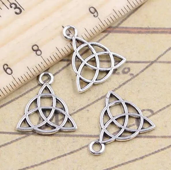 

50pcs 21*20mm Antique Silver Alloy Charms Knot Amulet Pendants Making EF3645