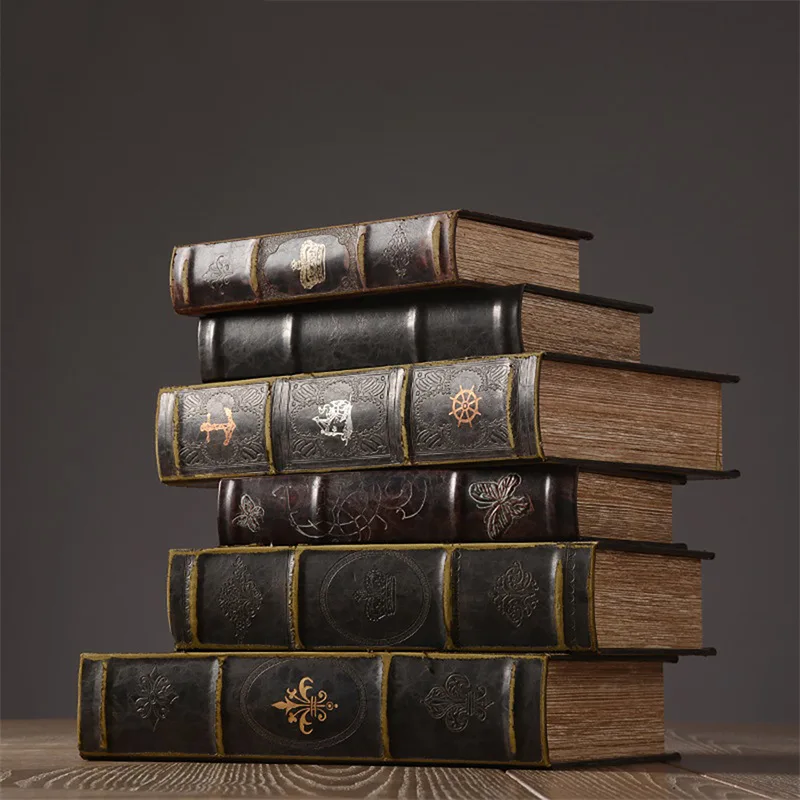 Retro Luxury Simulation Book Ornaments Fake Book Model Storage European-Style Simple Living Room Study Office Soft Decorations
Retro Luxury Simulation Book Ornaments Fake Book Model Storage European-Style Simple Living Room Study Office Soft Decorations