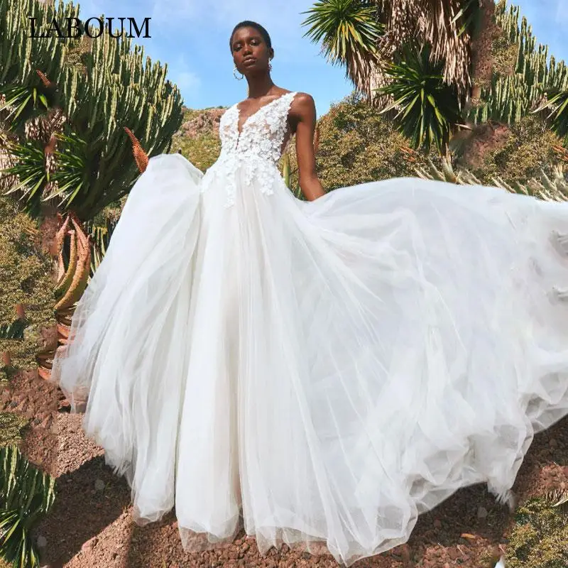 LaBoum Boho A Line Wedding Dresses For Women 2023 Bride Sexy V-Neck Bridal Gown Tulle Lace Appliqued Sleeveless Robe De Mariée
LaBoum Boho A Line Wedding Dresses For Women 2023 Bride Sexy V-Neck Bridal Gown Tulle Lace Appliqued Sleeveless Robe De Mariée