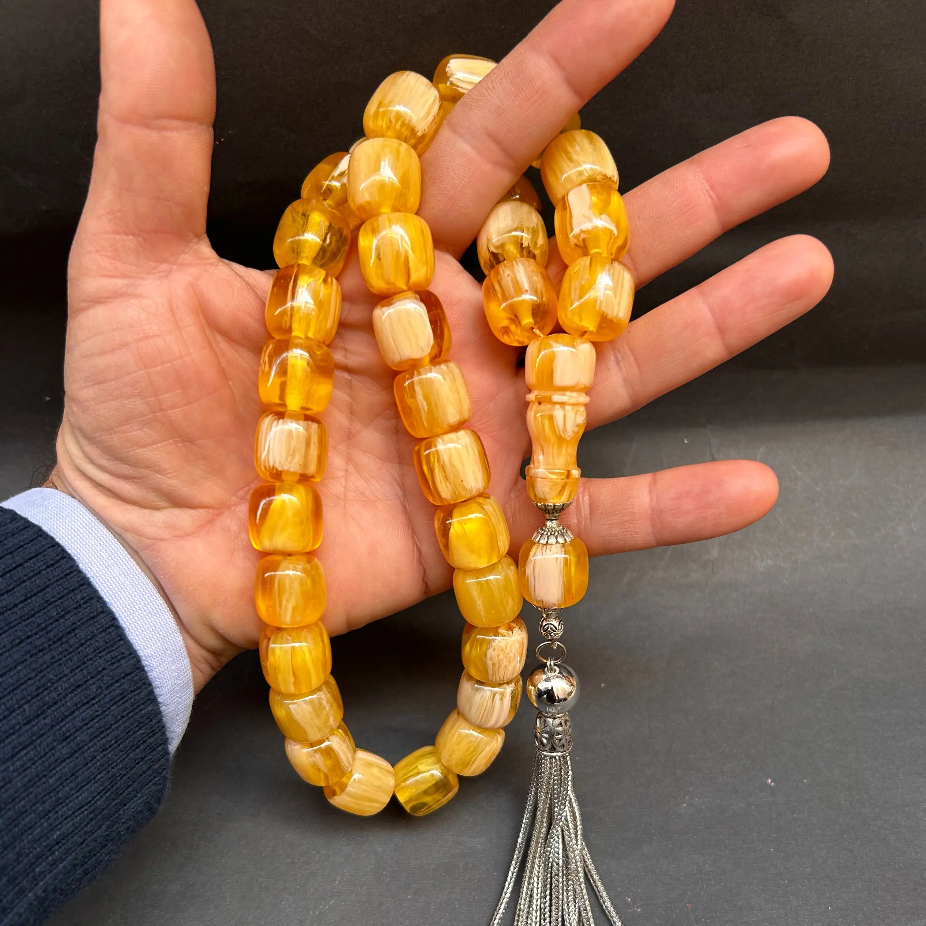 Very Special Handmade RosaryOttoman Rare Antique Faturan German Amber Sandalous Misbaha Prayerbeads Rosary Tasbih Tesbih İslam
Very Special Handmade RosaryOttoman Rare Antique Faturan German Amber Sandalous Misbaha Prayerbeads Rosary Tasbih Tesbih İslam