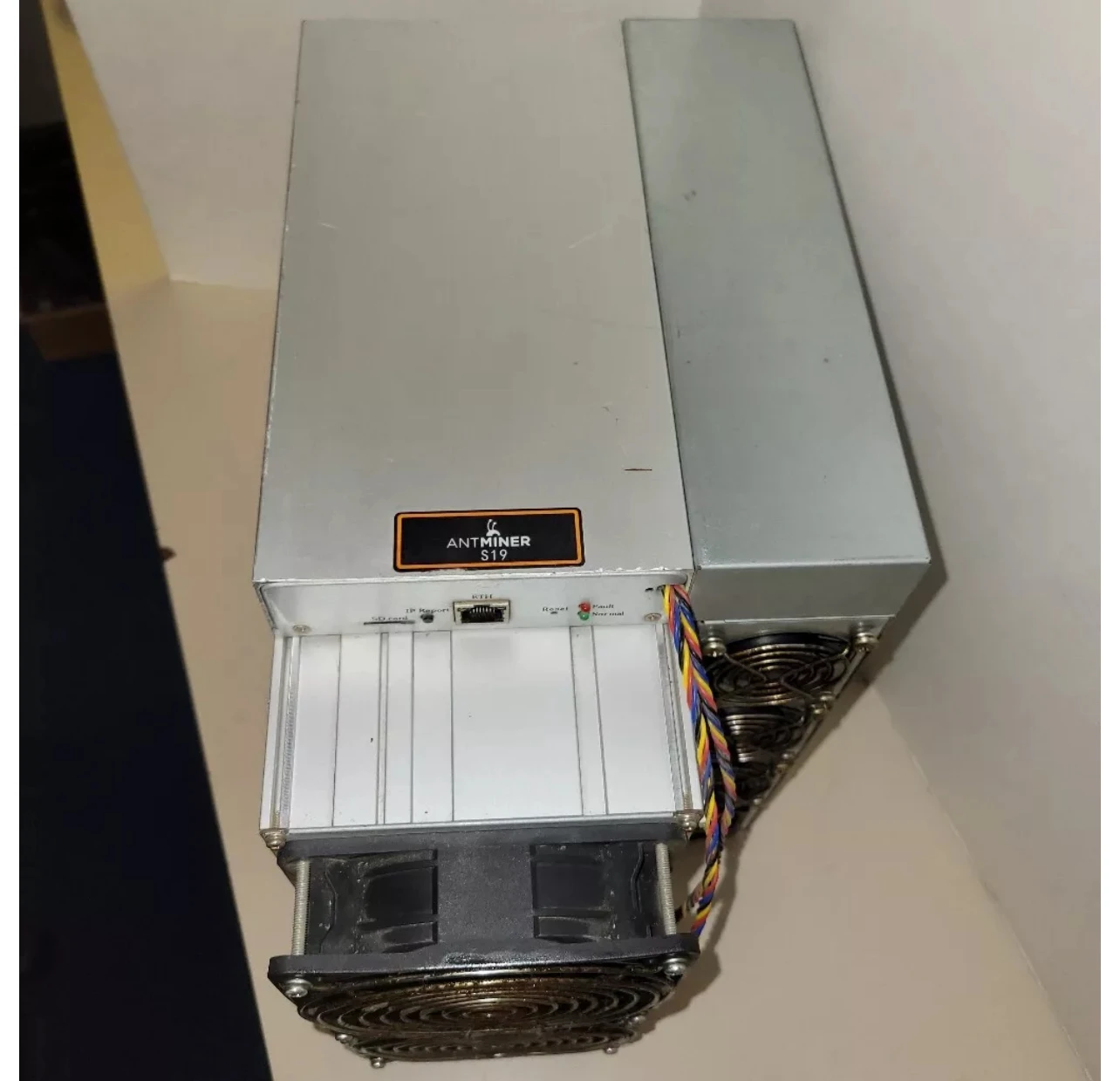 Купите 3 и получите 2 бесплатных биткоинов Antminer S19 95T, Майнер Быстрая доставка без резерва
Купите 3 и получите 2 бесплатных биткоинов Antminer S19 95T, Майнер Быстрая доставка без резерва