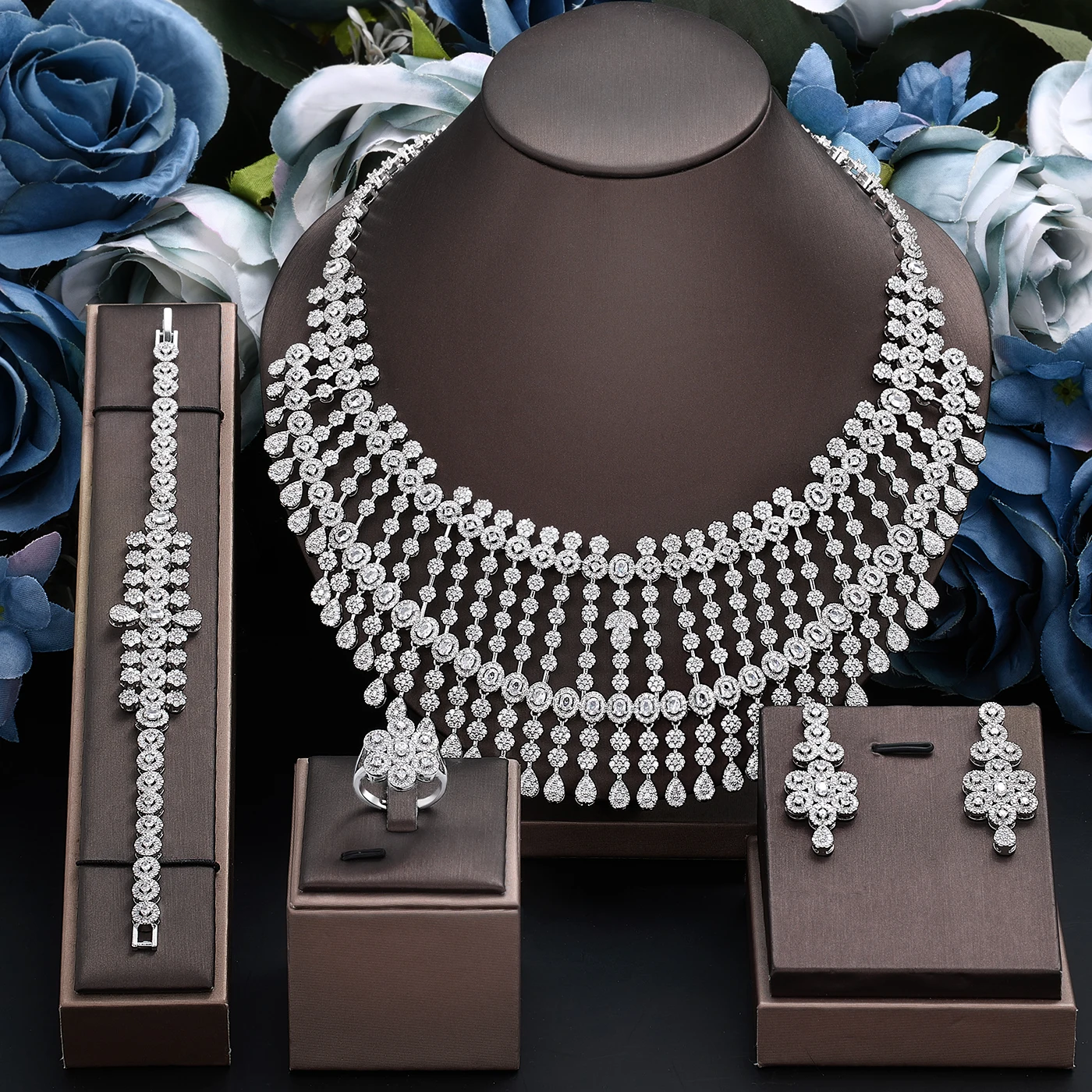 

Fashionable Women's Large Wedding Jewellery Set 4 Piece Luxury Bridal Sets CZ Elegant Women's Necklace and Earrings Wedding Sets