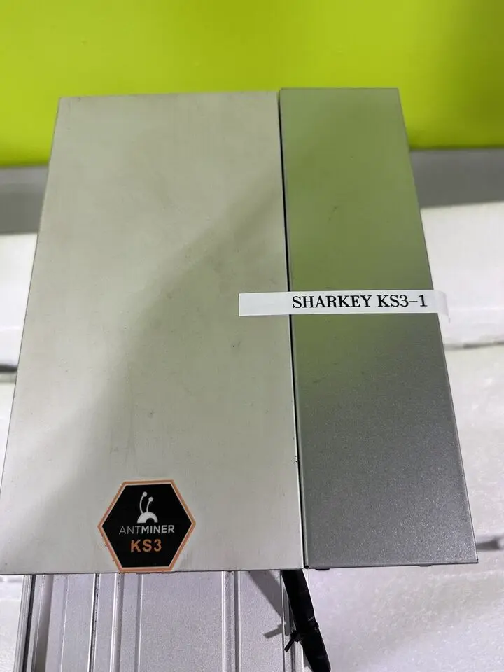 Купите 4 и получите 2 свободных бриллианта сейчас Antminer KS3 9.4Th 3500 Вт Asic Kaspa Miner kHeavyHash
Купите 4 и получите 2 свободных бриллианта сейчас Antminer KS3 9.4Th 3500 Вт Asic Kaspa Miner kHeavyHash