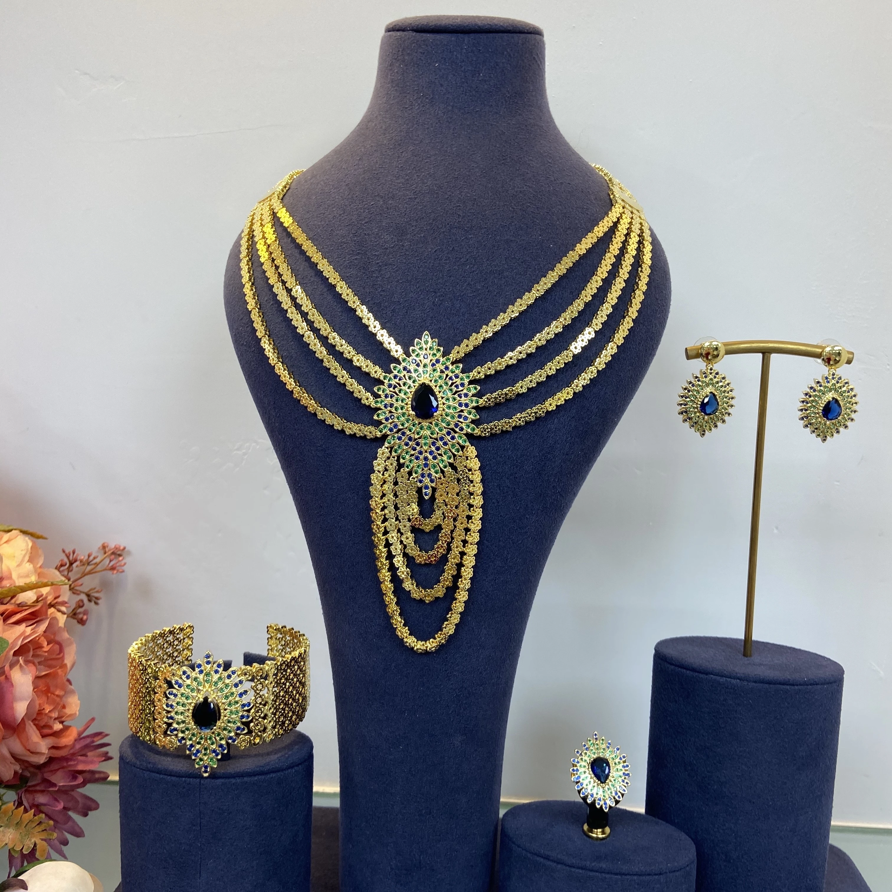 Nigerian 4 Piece Bridal Zirconia Jewelry Set for Ladies Party, Luxury Dubai Nigerian Gold Wedding Jewelry Set
Nigerian 4 Piece Bridal Zirconia Jewelry Set for Ladies Party, Luxury Dubai Nigerian Gold Wedding Jewelry Set