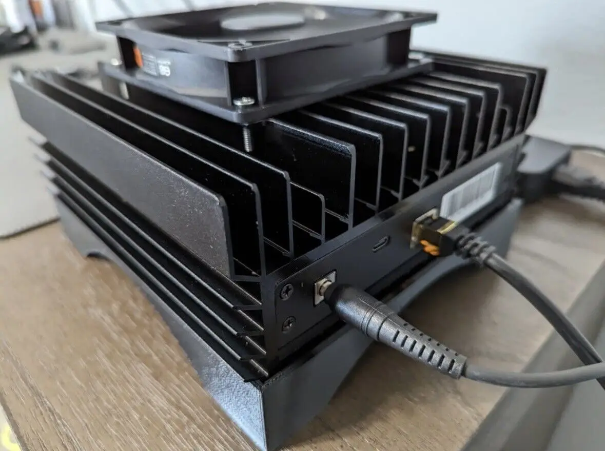 Brand new 2024 Brand New IceRiver KAS KS0 Ultra 400GH 100W Crypto Miner Kaspa Mining Machine Home Use Fast Shipping
Brand new 2024 Brand New IceRiver KAS KS0 Ultra 400GH 100W Crypto Miner Kaspa Mining Machine Home Use Fast Shipping
