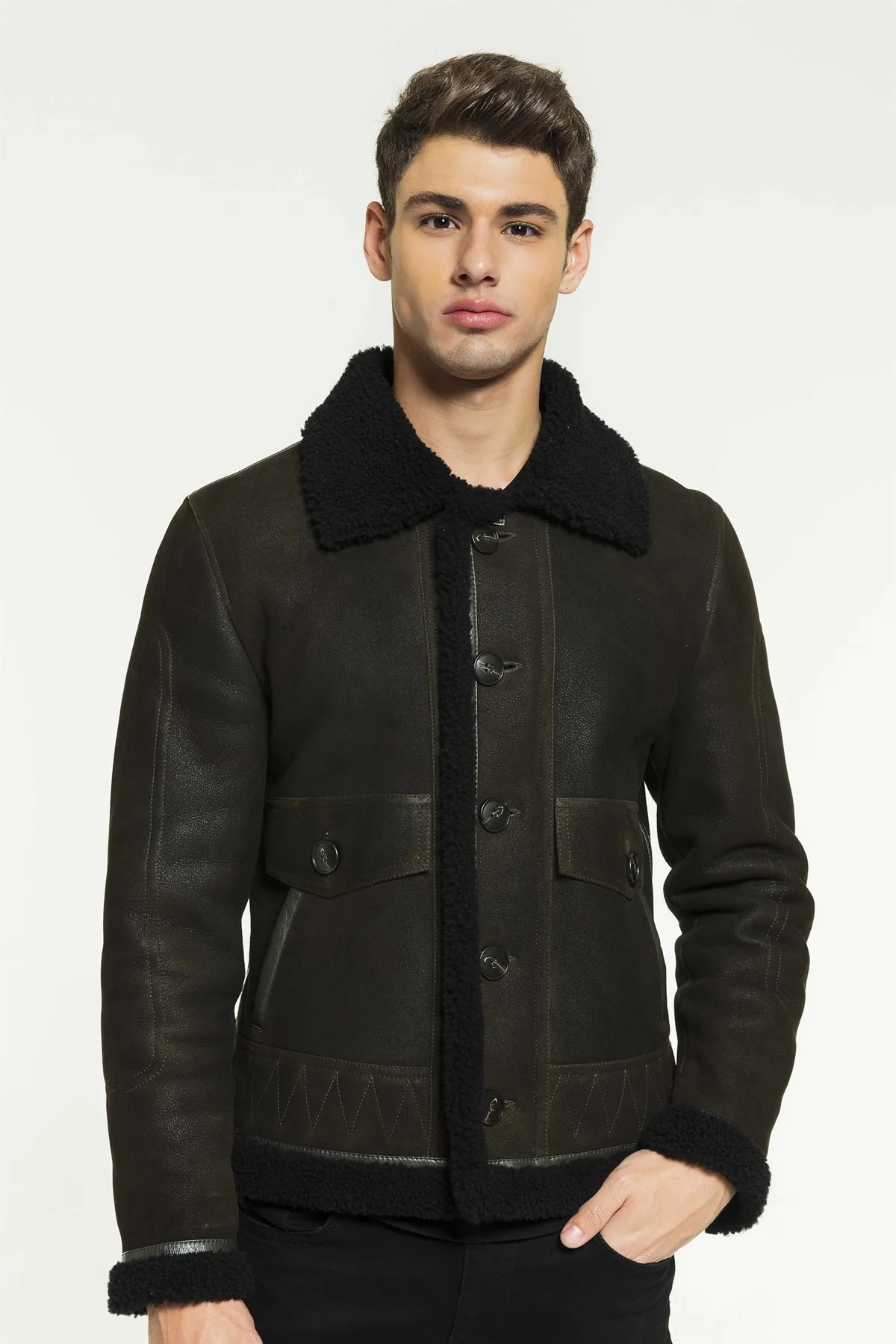 Men's Sport Green Black Furry Leather Jacket Pilot Biker Coats Genuine Lambskin New Season Clothing Suede Quality Soft Fabric
Men's Sport Green Black Furry Leather Jacket Pilot Biker Coats Genuine Lambskin New Season Clothing Suede Quality Soft Fabric