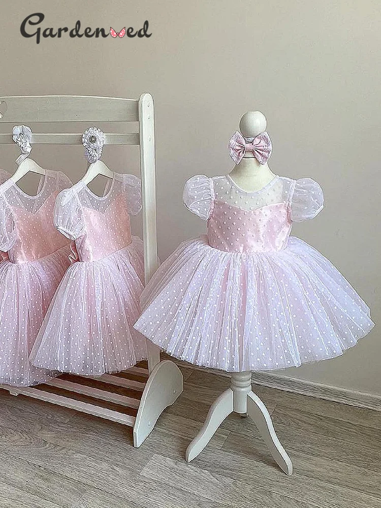 Gardenwed Adorable Flower Girl Dresses 2022 Dot Tulle Puffy Ball Gown Tea Length Baby Pageant /Communion /Wedding Party Dress
Gardenwed Adorable Flower Girl Dresses 2022 Dot Tulle Puffy Ball Gown Tea Length Baby Pageant /Communion /Wedding Party Dress