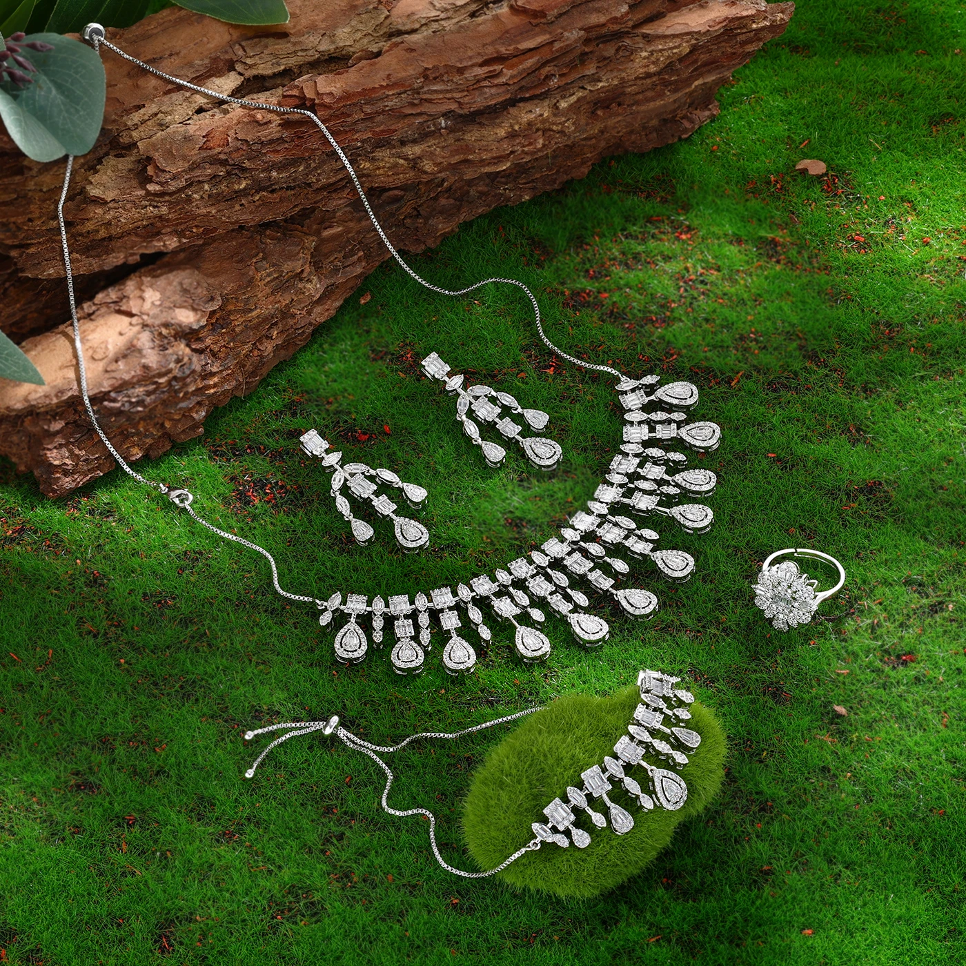 2023 Water Drop Zirconia Necklace Earrings 4 Pieces Full Bridal Wedding Sets for Women White Gold Plated Bride Jewellery
2023 Water Drop Zirconia Necklace Earrings 4 Pieces Full Bridal Wedding Sets for Women White Gold Plated Bride Jewellery