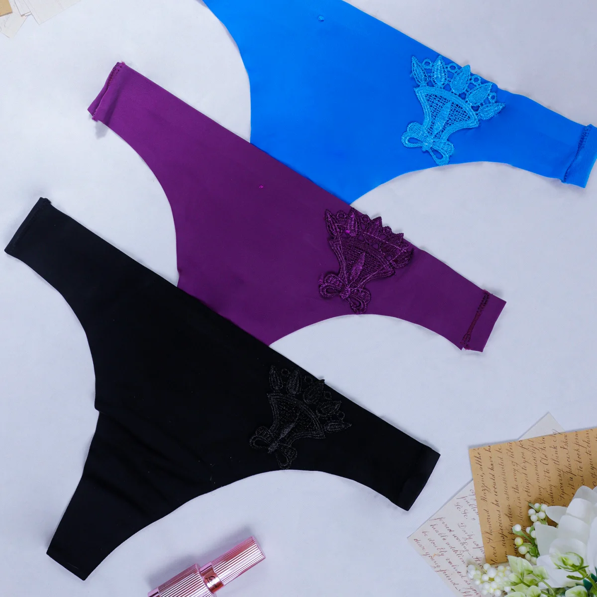 Calcinha KIT 3 pçs Feminina Fio Dental Buque de Flor Lingerie Sexy Liso
