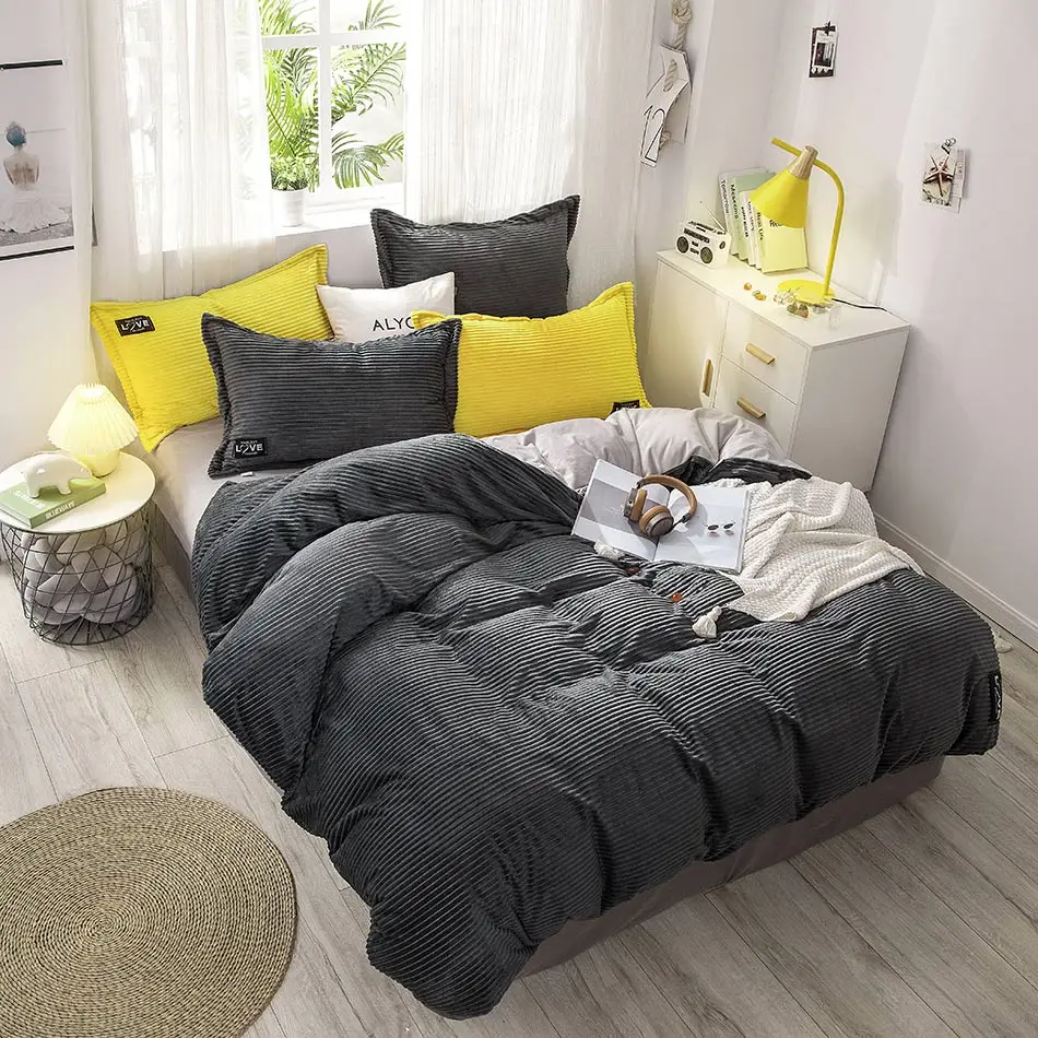 YanTing Bed linens Corduroy Solid color Home textile bedding minimalism Style Duvet Cover Set with Pillowcae Multicolor optional
YanTing Bed linens Corduroy Solid color Home textile bedding minimalism Style Duvet Cover Set with Pillowcae Multicolor optional