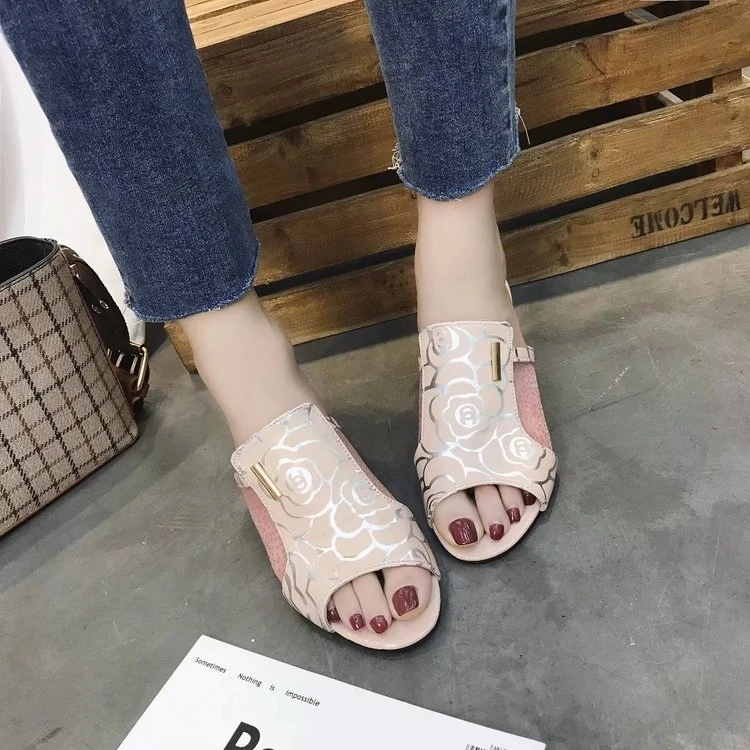 Summer Women Crystal High Heels Mules Slides Lady Flower Sandalias Peep Toe Fashion Mujer Woman Plus Size 34-43
Summer Women Crystal High Heels Mules Slides Lady Flower Sandalias Peep Toe Fashion Mujer Woman Plus Size 34-43