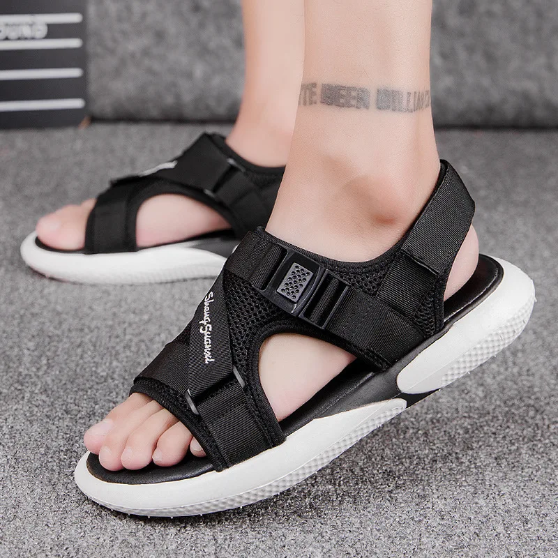 2019 Summer Fashion INS Super Fire MEN'S Beach Shoes MEN'S Sandals Anti-slip Korean-style Men Sports Casual Sandals
2019 Summer Fashion INS Super Fire MEN'S Beach Shoes MEN'S Sandals Anti-slip Korean-style Men Sports Casual Sandals