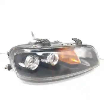 00468373990 RIGHT HEADLIGHT FIAT POINT SALOON (188)
00468373990 RIGHT HEADLIGHT FIAT POINT SALOON (188)