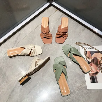 Plus Size 43 Low Heel Women Slippers Cross Strap PU Leather Ladies Slides Square Toe Flat Summer Beach Slippers Sandals S35
Plus Size 43 Low Heel Women Slippers Cross Strap PU Leather Ladies Slides Square Toe Flat Summer Beach Slippers Sandals S35