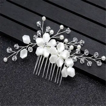 Gold/white Flowers Rhinestone Crystal Wedding Bride Bridal Floral Hair Comb Head Pieces Hair Clip Pins Jewelry Hairs Accessorie 
Gold/white Flowers Rhinestone Crystal Wedding Bride Bridal Floral Hair Comb Head Pieces Hair Clip Pins Jewelry Hairs Accessorie