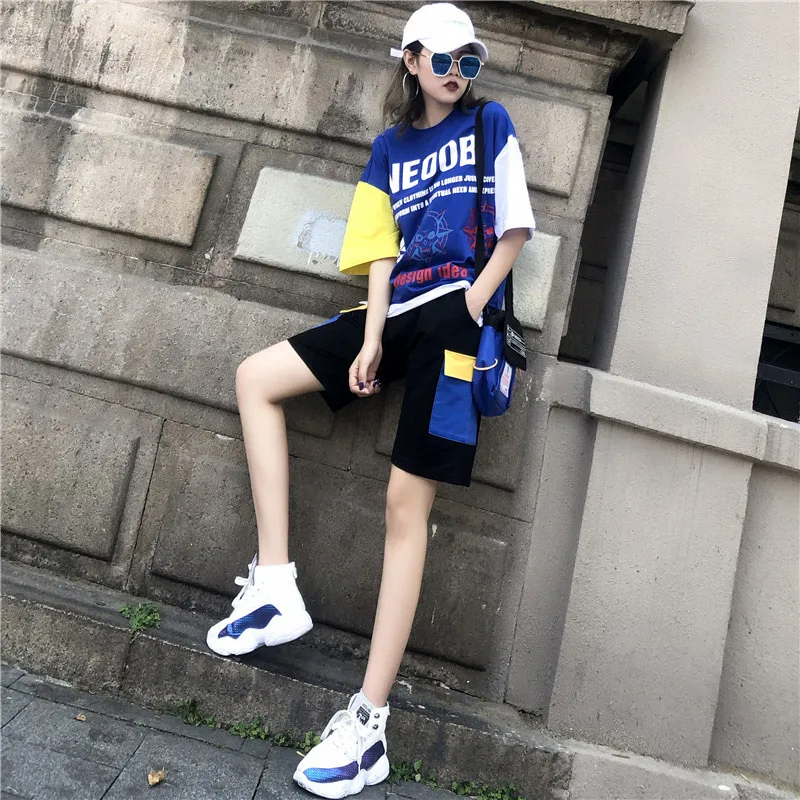 2019 Summer Women letters parinting Two Piece Outfits Street Style 2piece Set Women T Sshirt and Shorts Sets
2019 Summer Women letters parinting Two Piece Outfits Street Style 2piece Set Women T Sshirt and Shorts Sets