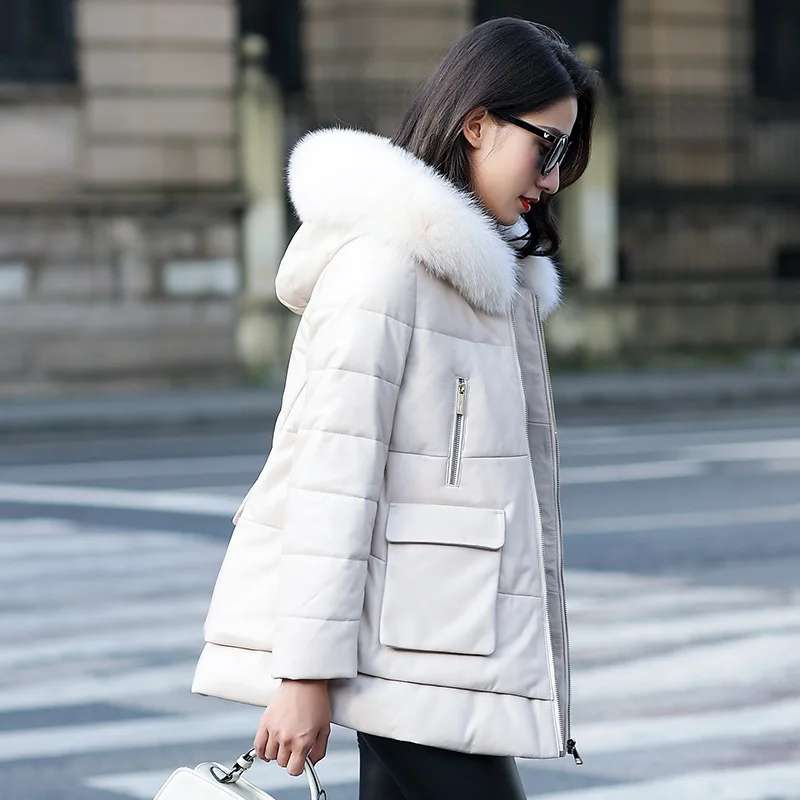 Genuine Leather Jacket Women Winter White Duck Down Coat female Real Sheepskin Coats Hooded Fox Fur Collar Korean 069-1 KJ3141
Genuine Leather Jacket Women Winter White Duck Down Coat female Real Sheepskin Coats Hooded Fox Fur Collar Korean 069-1 KJ3141