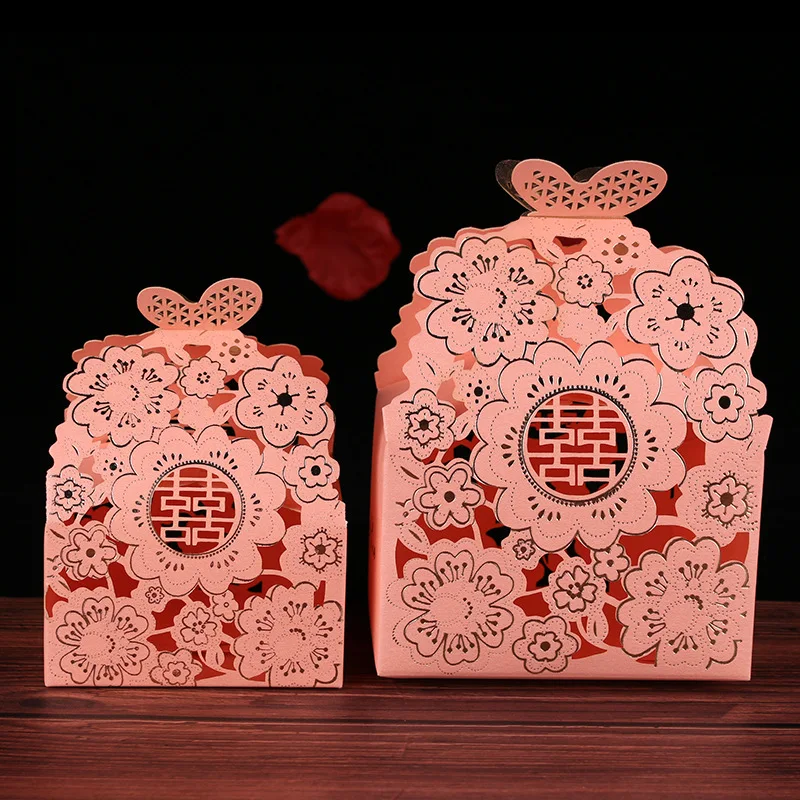 Подарочная коробка с кисточкой и бронзовым дизайном для свадебных конфет