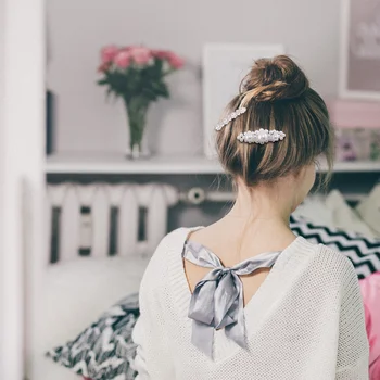 12pcs Fashion Sweet Lovely Imitation Pearl Hair Clip Headdress Side Clip for Girls Women Shooping
12pcs Fashion Sweet Lovely Imitation Pearl Hair Clip Headdress Side Clip for Girls Women Shooping