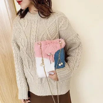 Fashion Plush Women's Shoulder Bag Stitching Design New Winter Crossbody Bags With Detachable Chain Shoulder Strap
Fashion Plush Women's Shoulder Bag Stitching Design New Winter Crossbody Bags With Detachable Chain Shoulder Strap